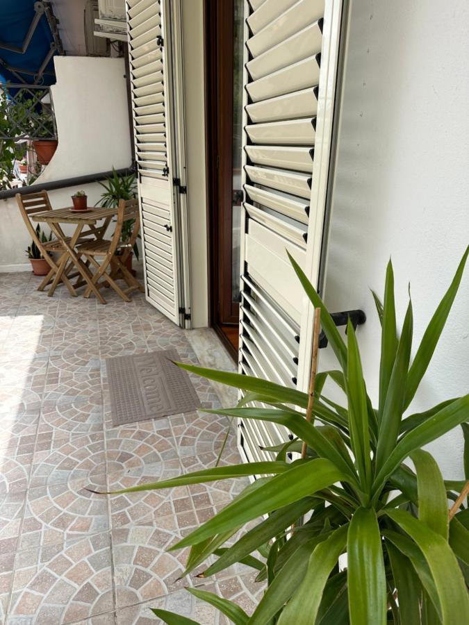 B&B By Family L&G Vibo Valentia Marina Buitenkant foto